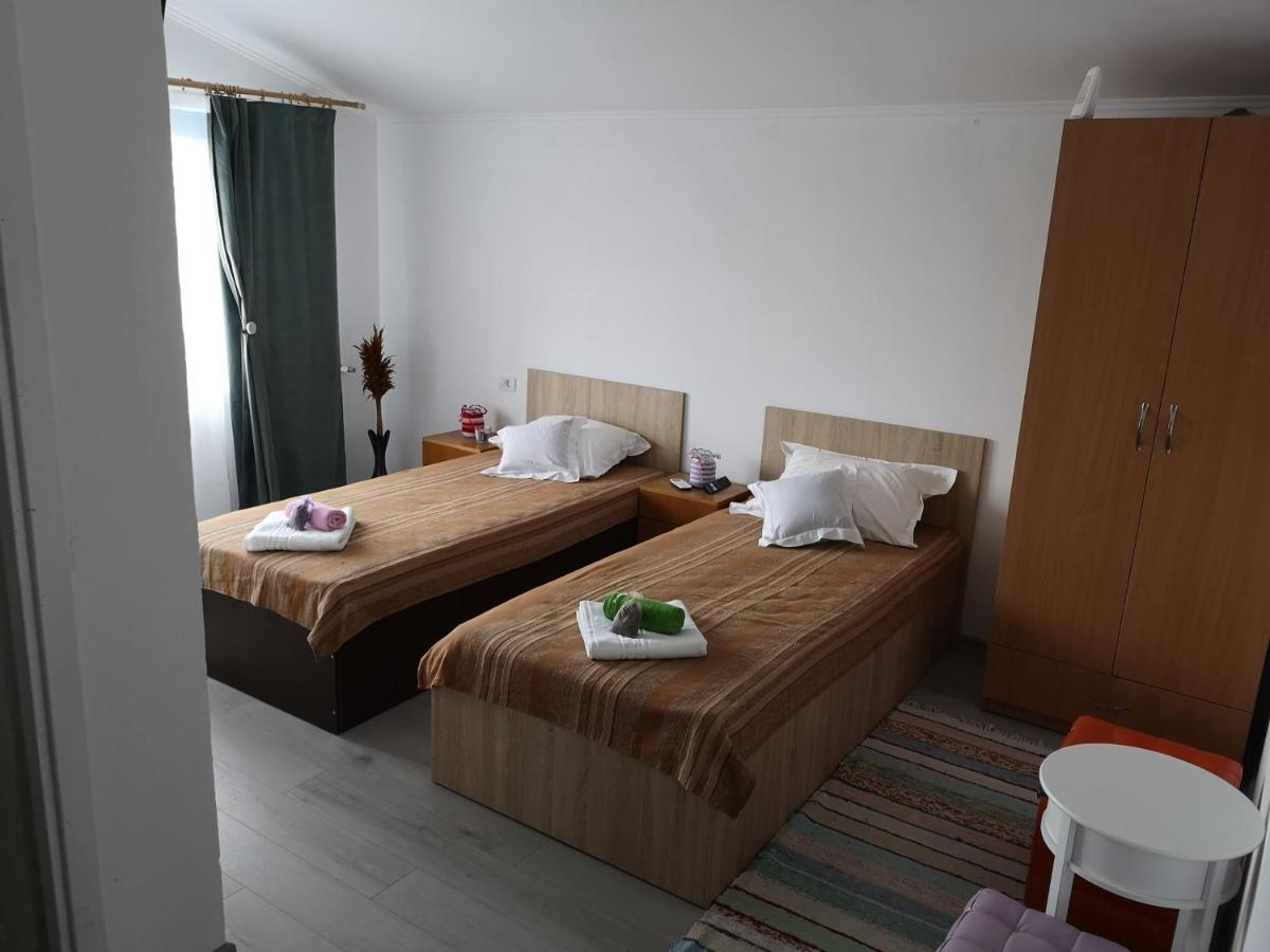 Hotel Casa David Dunavăţu de Sus Zewnętrze zdjęcie